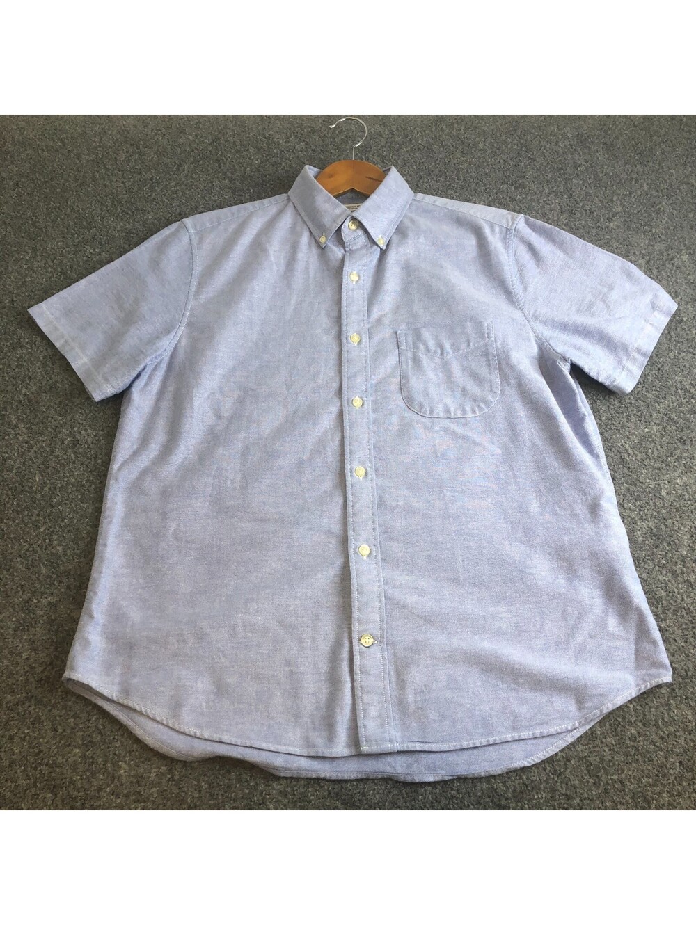 Gap Button Shirt Mens Medium Blue Chambray Short Sleeve Preppy Casual Stretch
